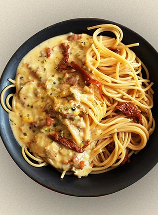 Whole Wheat Spaghetti with Creamy Sweet Corn Sauce 